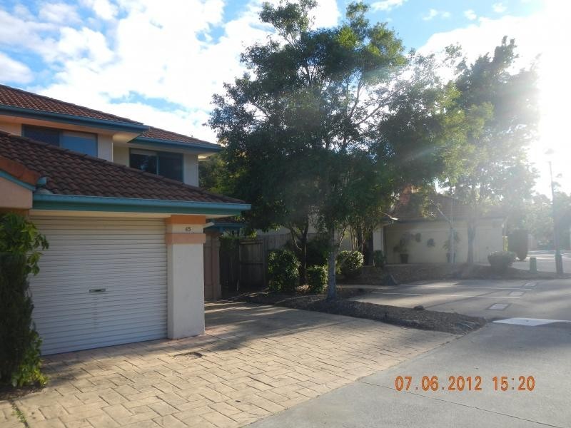 28 Ancona St, Carrara QLD 4211
