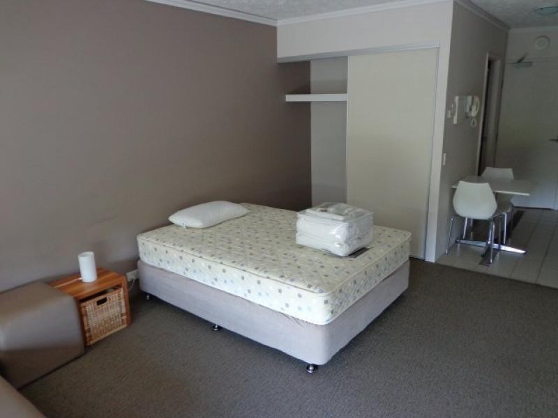 25 Lake Orr Drive, Robina QLD 4226