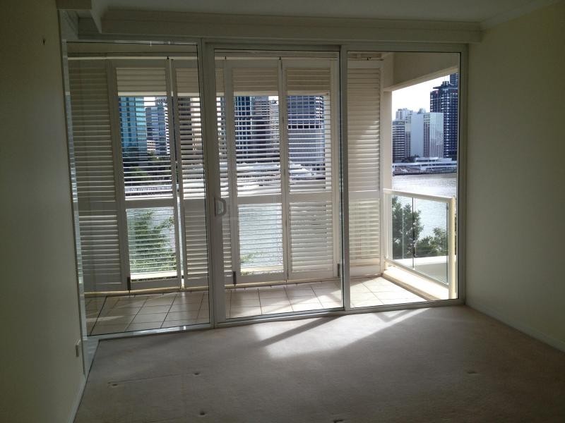 21 Pixley Street, Kangaroo Point QLD 4169