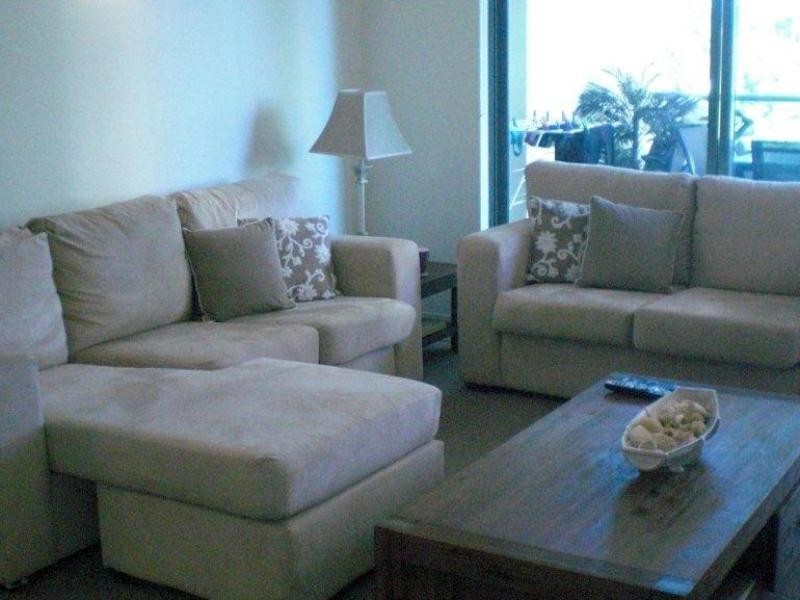 20 Bayview Street,, Runaway Bay QLD 4216