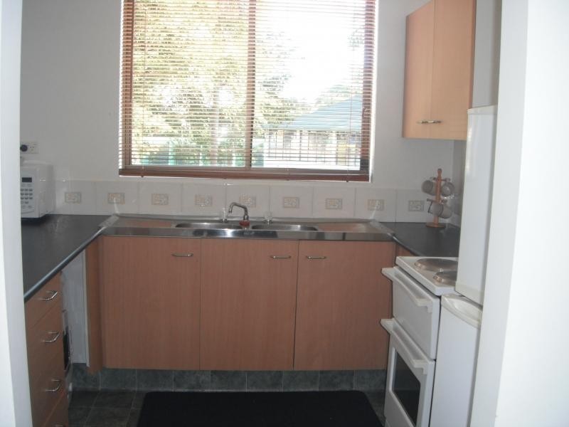 Clear Island Waters QLD 4226