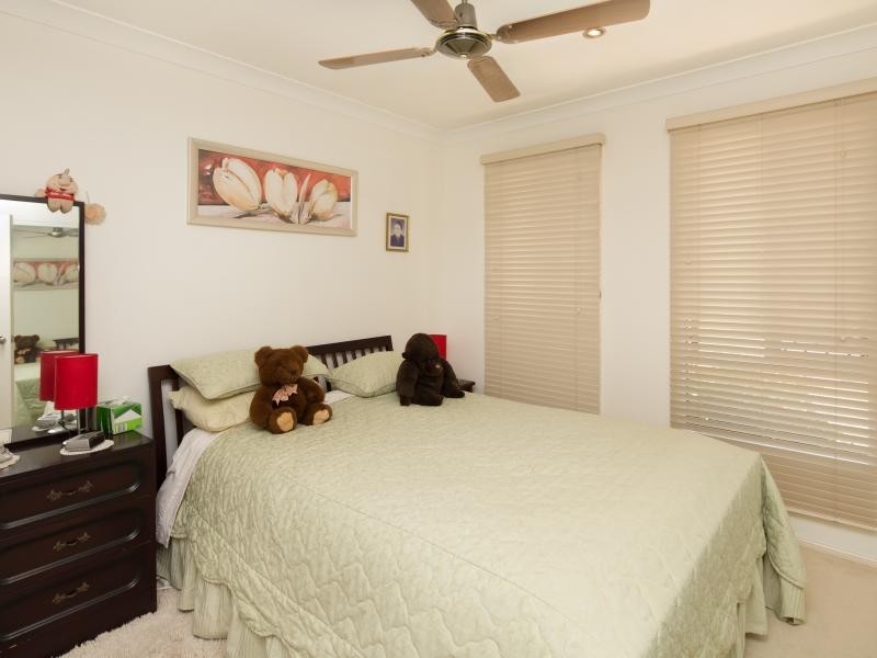 20 BROWN STREET, Labrador QLD 4215