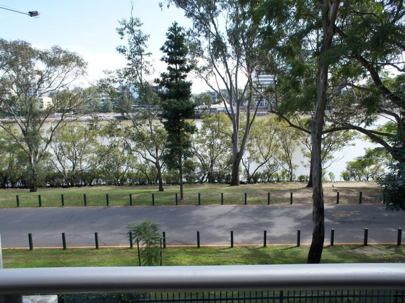 35 Buchanan St, West End QLD 4101