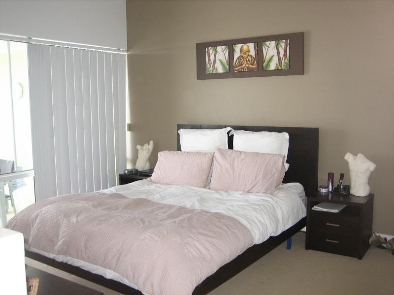 98 University Drive, Varsity Lakes QLD 4227