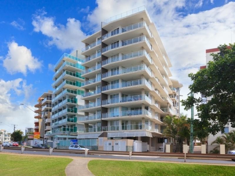 87 Marine Parade, Redcliffe QLD 4020