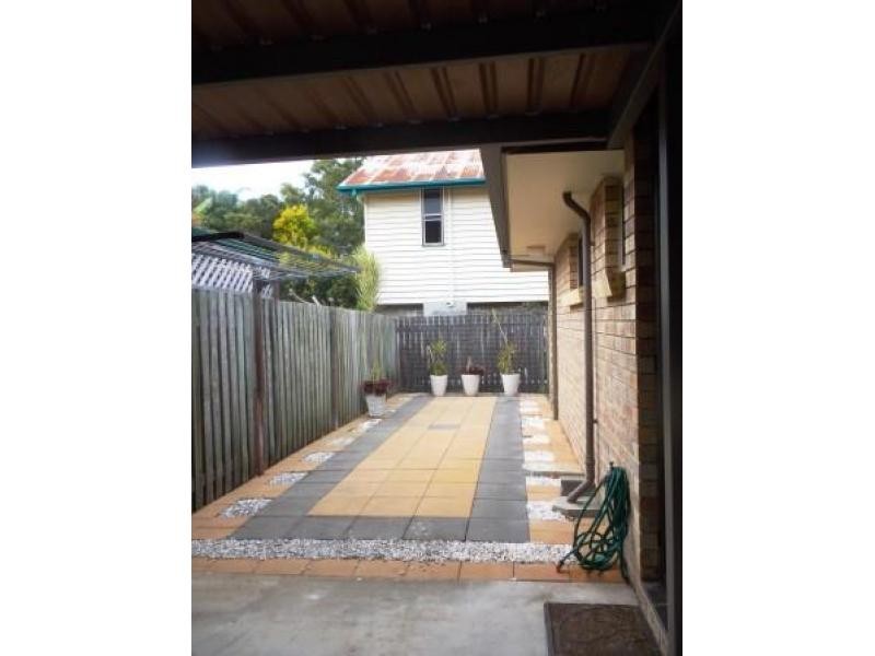 230 TORQUAY TCE, Torquay QLD 4655