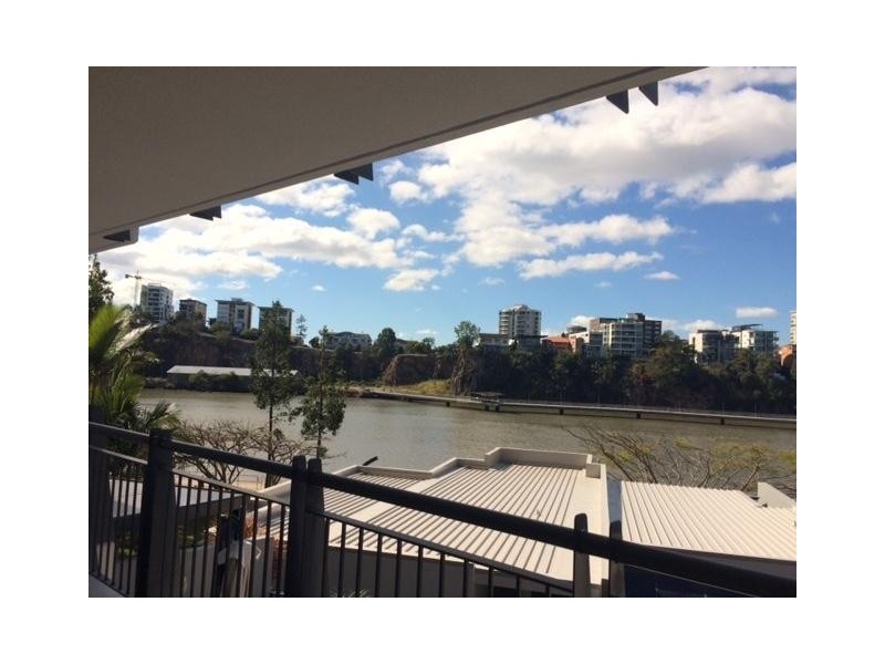 1 Holman Street, Kangaroo Point QLD 4169