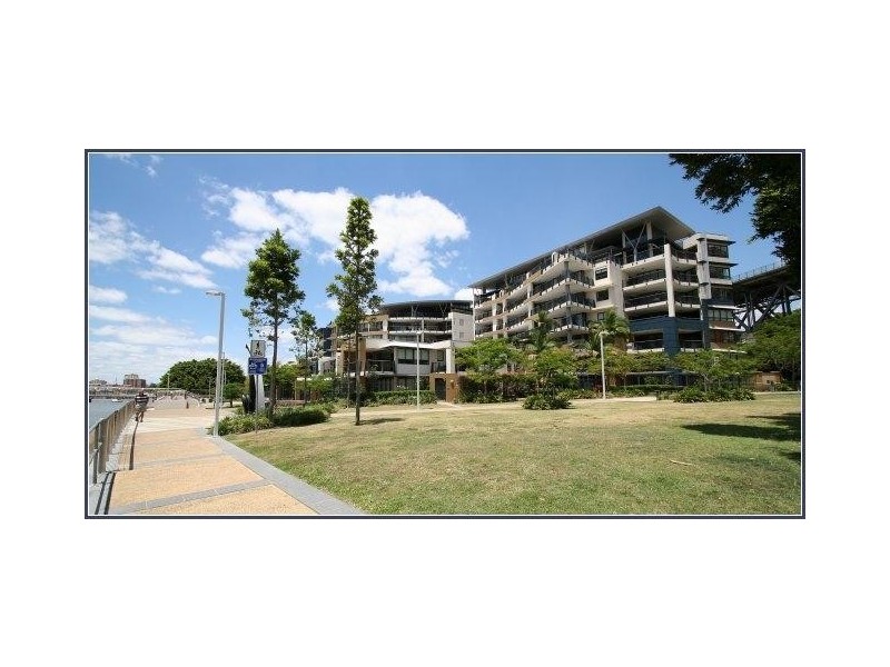 1 Holman Street, Kangaroo Point QLD 4169