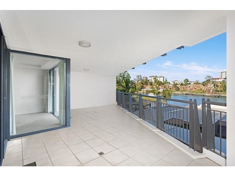 1 Holman Street, Kangaroo Point QLD 4169