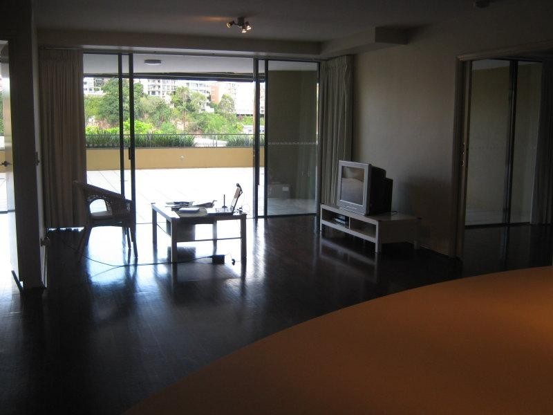 1 Holman Street, Kangaroo Point QLD 4169