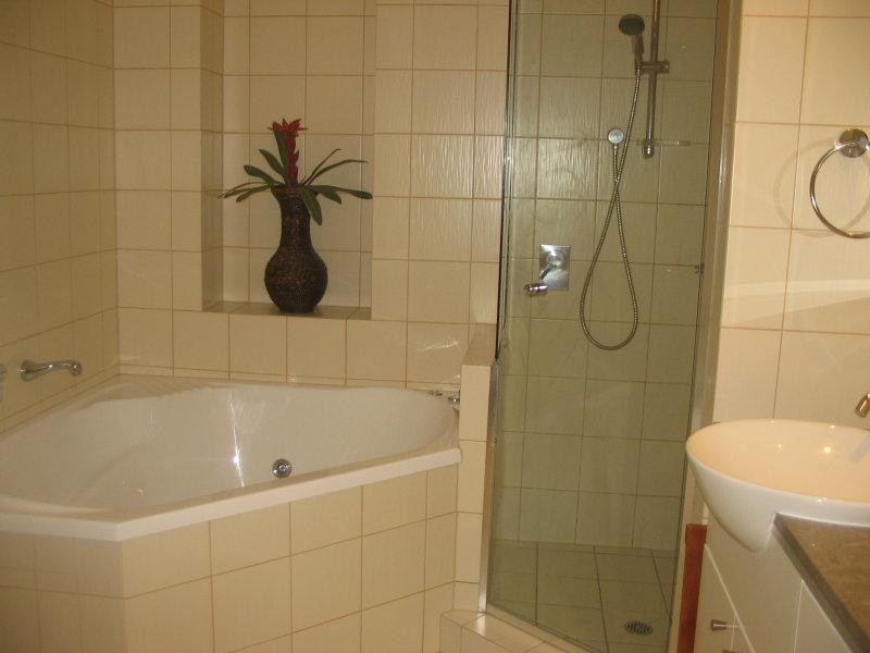 1 Holman Street, Kangaroo Point QLD 4169