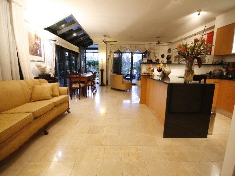 1 Holman Street, Kangaroo Point QLD 4169