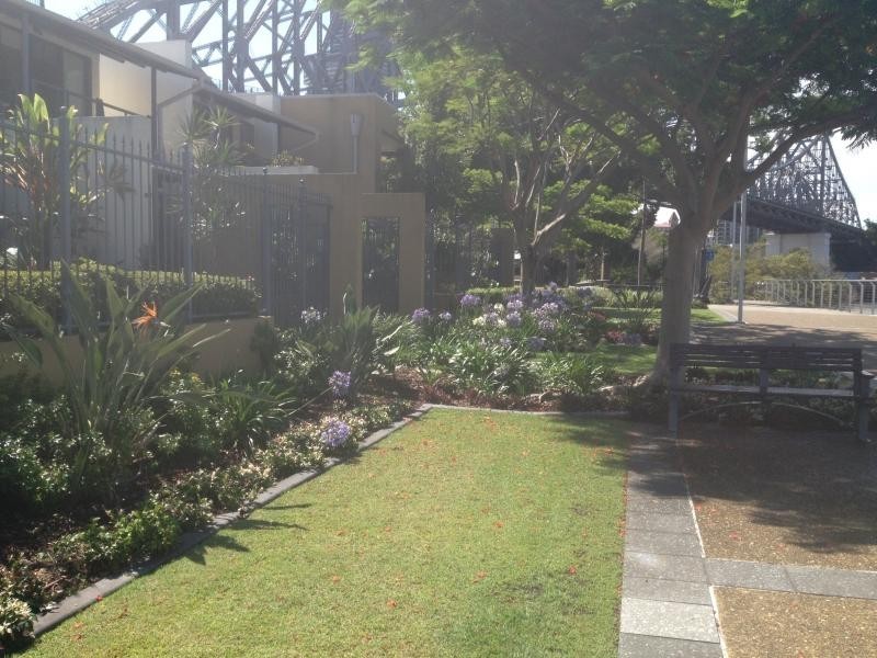 1 Holman Street, Kangaroo Point QLD 4169