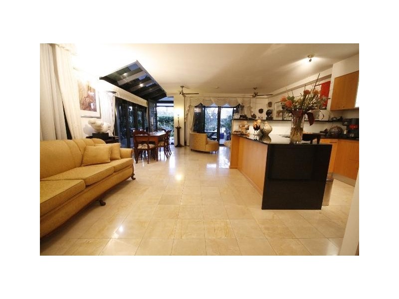 1 Holman Street, Kangaroo Point QLD 4169