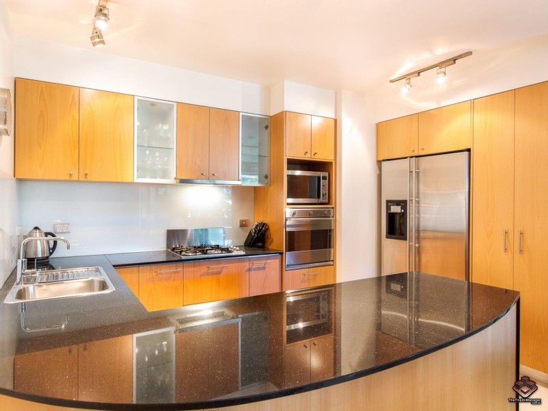 1 Holman Street, Kangaroo Point QLD 4169