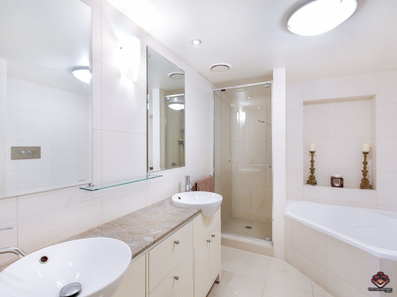 1 Holman Street, Kangaroo Point QLD 4169