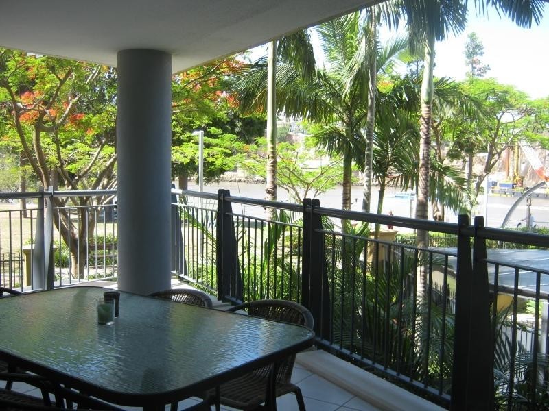1 Holman Street, Kangaroo Point QLD 4169