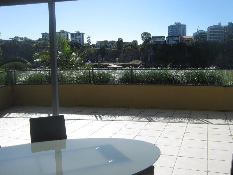 1 Holman Street, Kangaroo Point QLD 4169
