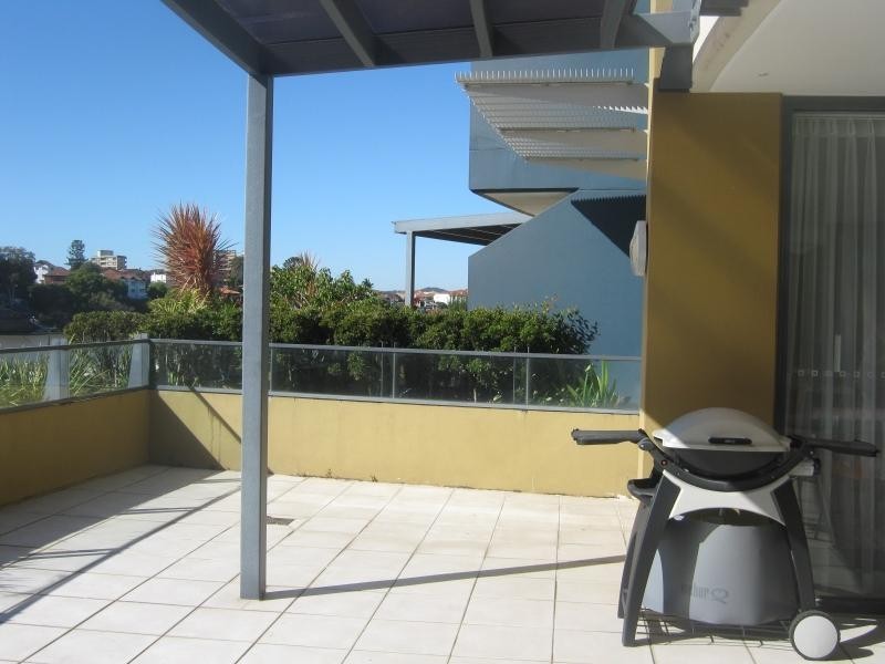 1 Holman Street, Kangaroo Point QLD 4169