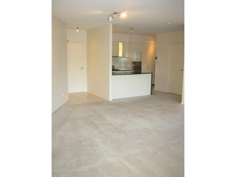 1 Holman, Kangaroo Point QLD 4169