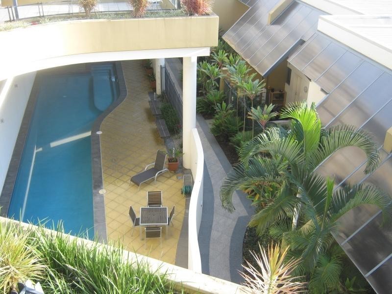 1 Holman, Kangaroo Point QLD 4169