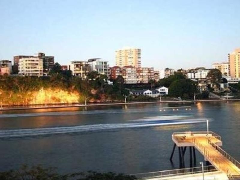 1 Holman Street, Kangaroo Point QLD 4169