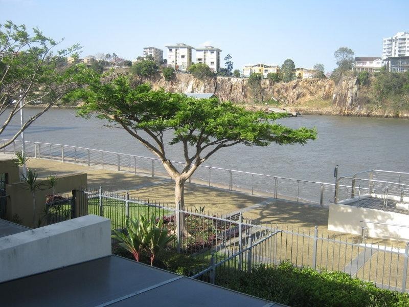 1 Holman Street, Kangaroo Point QLD 4169