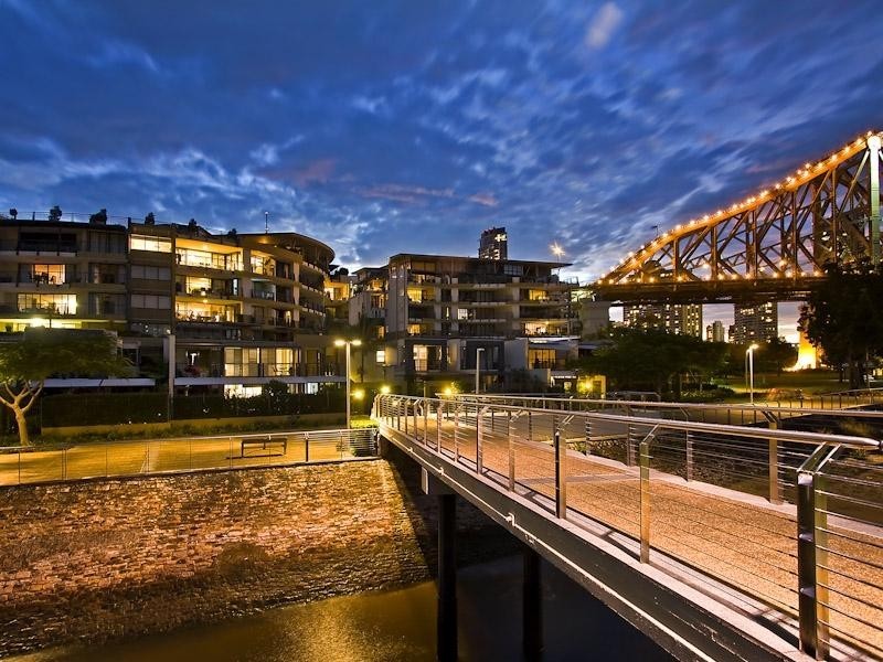 1 Holman Street, Kangaroo Point QLD 4169