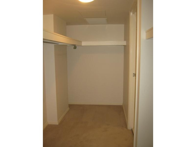 1 Holman Street, Kangaroo Point QLD 4169