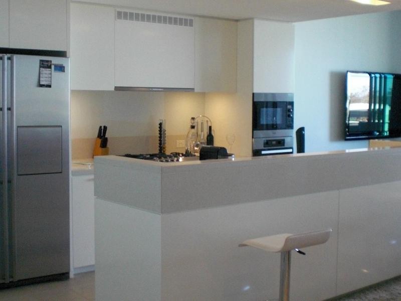 323 Bayview Street, Hollywell QLD 4216