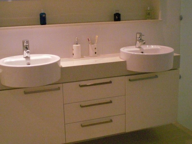 323 Bayview Street, Hollywell QLD 4216