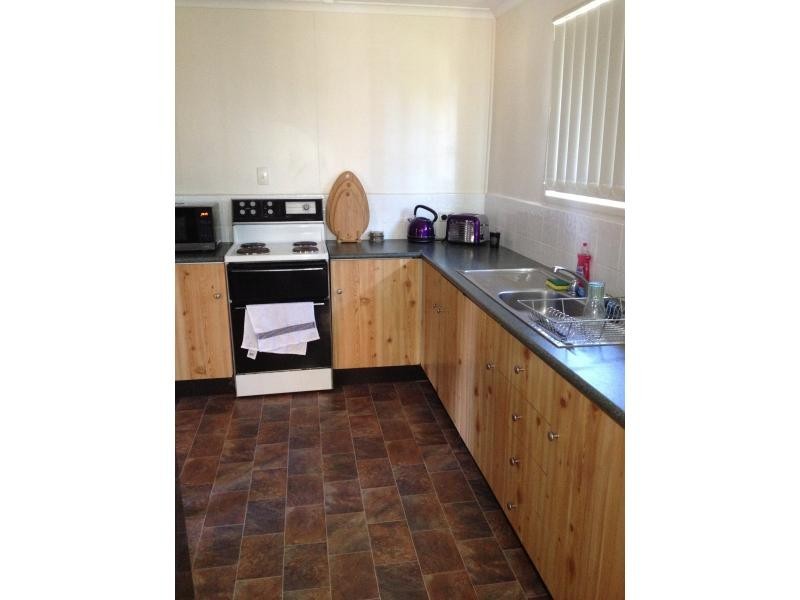 24 Edward Street, Dalby QLD 4405