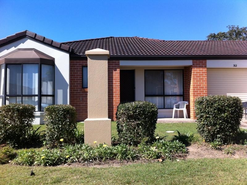 64 Gilston Road, Nerang QLD 4211