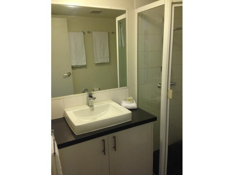 32 Newstead Terrace, Newstead QLD 4006