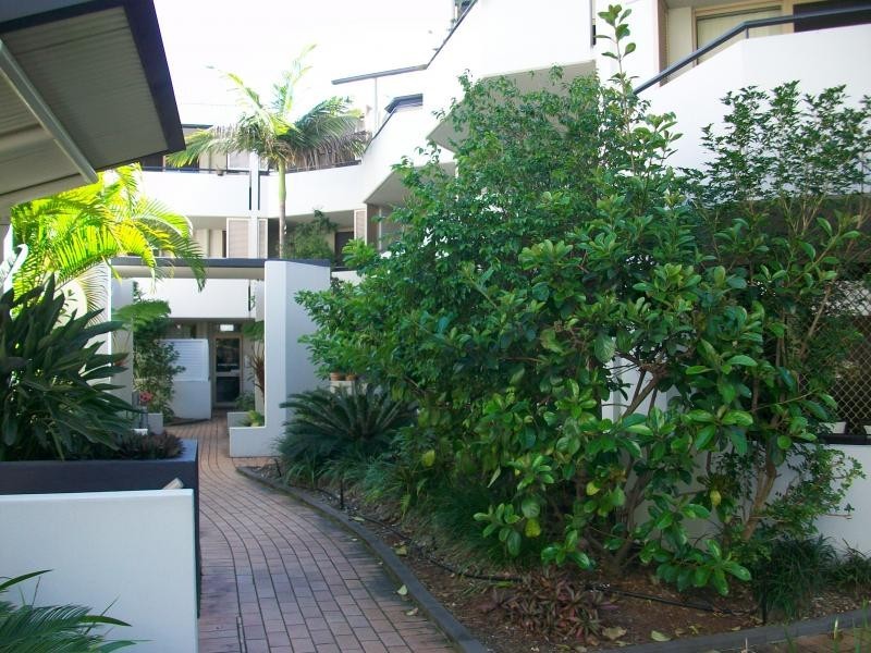 32 Newstead Terrace, Newstead QLD 4006