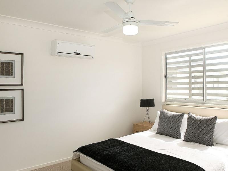 2 Beezley Street, Glen Eden QLD 4680