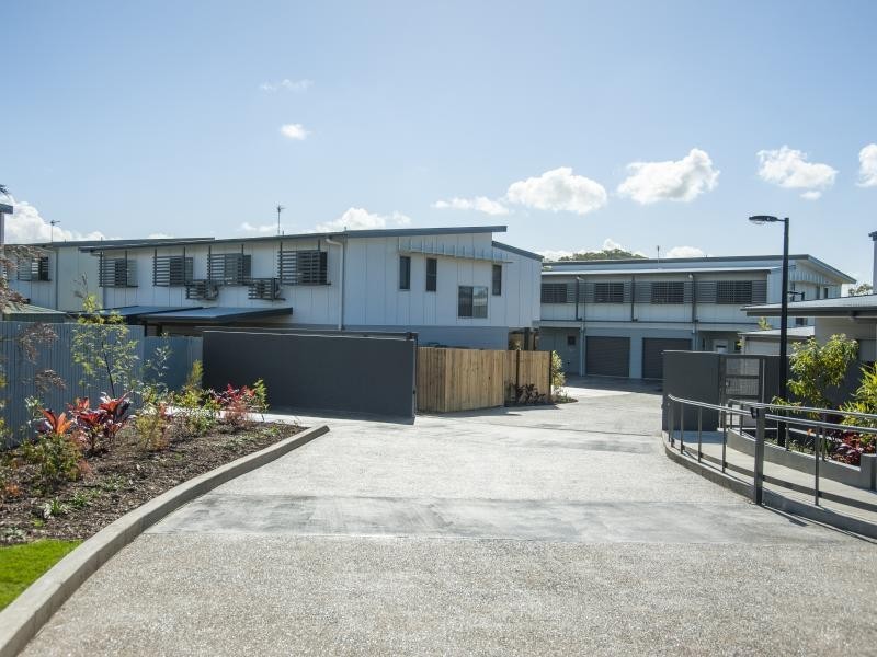 2 Beezley Street, Glen Eden QLD 4680