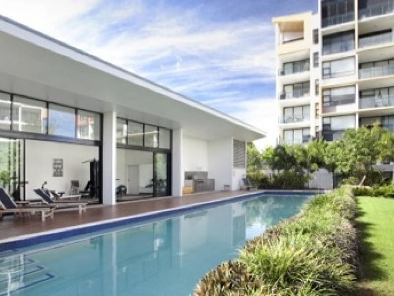 10 Pidgeon Close, West End QLD 4101
