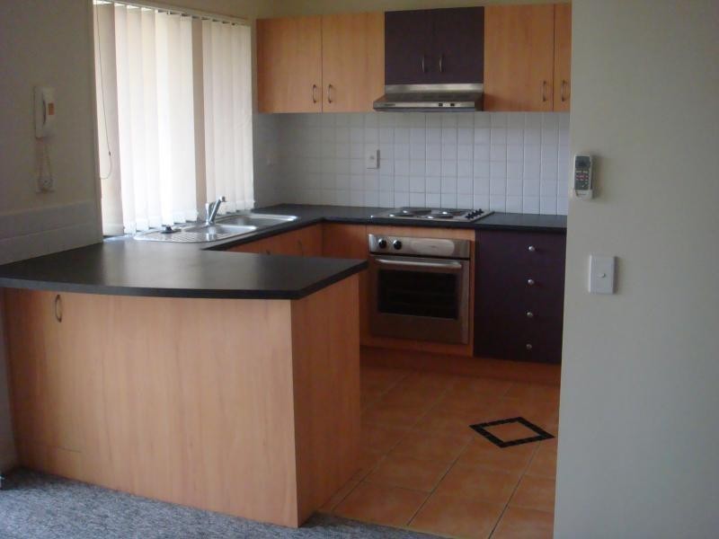Unit 20 BROWN STREET, Labrador QLD 4215