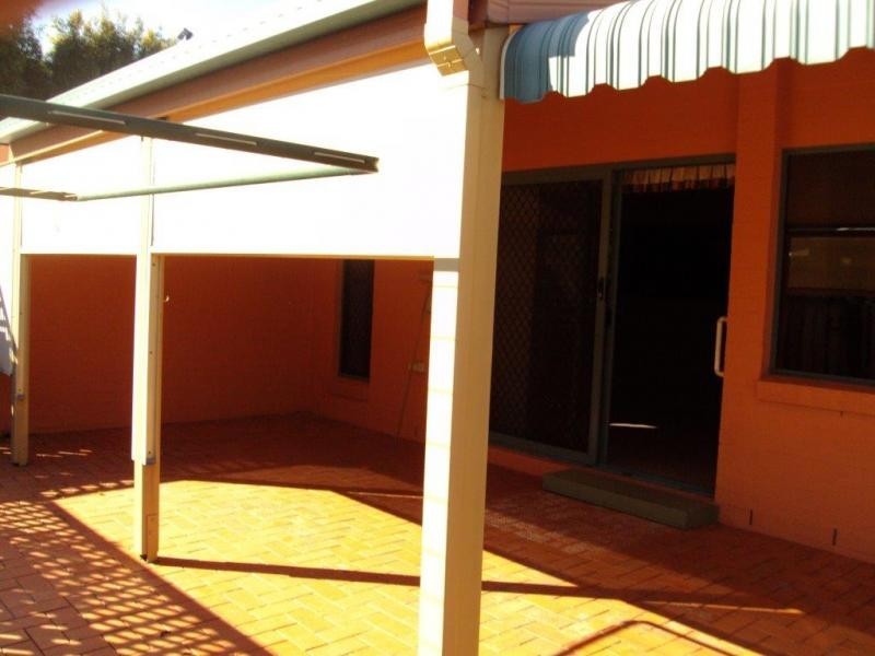40 Lakeside Crescent, Currimundi QLD 4551