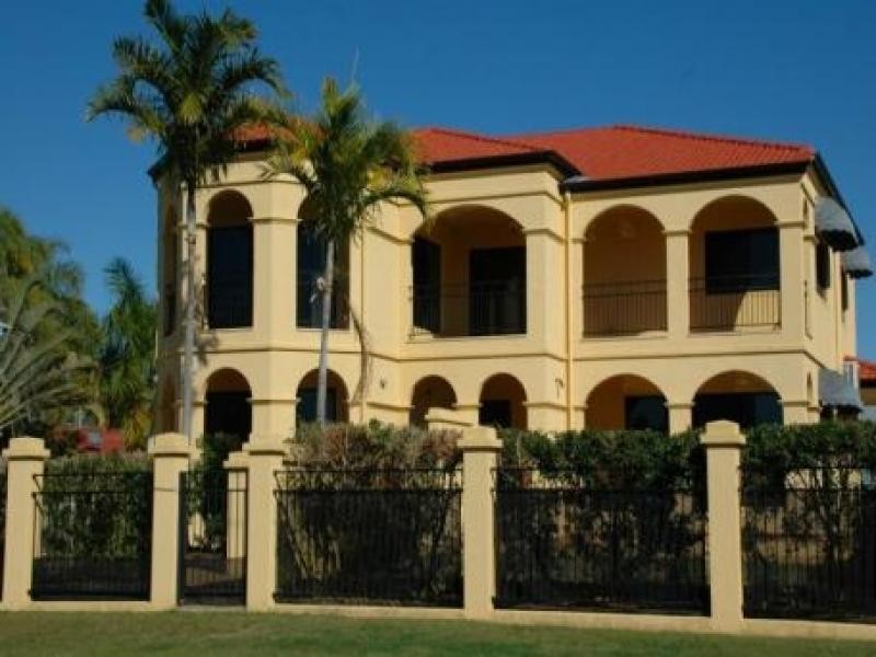 158 The Esplanade, Point Vernon QLD 4655