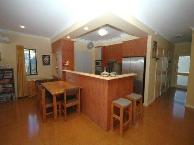 158 The Esplanade, Point Vernon QLD 4655