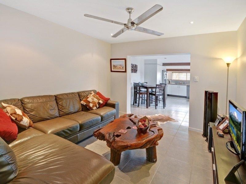 29 Mirnoo Street, Currimundi QLD 4551