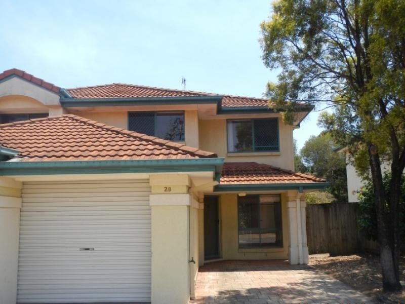 28 Ancona St, Carrara QLD 4211