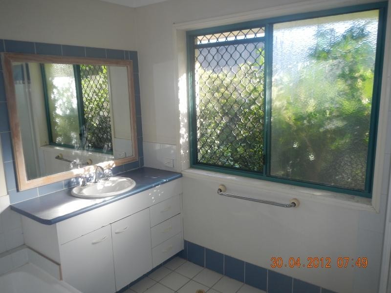 28 Ancona St, Carrara QLD 4211