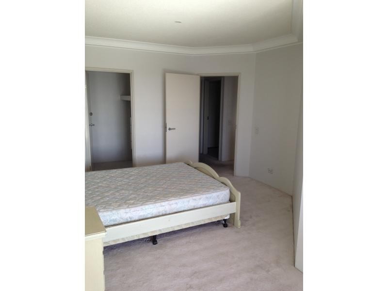 Paradise Waters QLD 4217