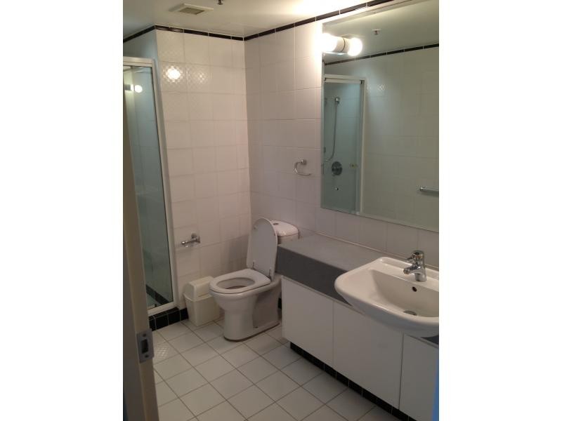 Paradise Waters QLD 4217