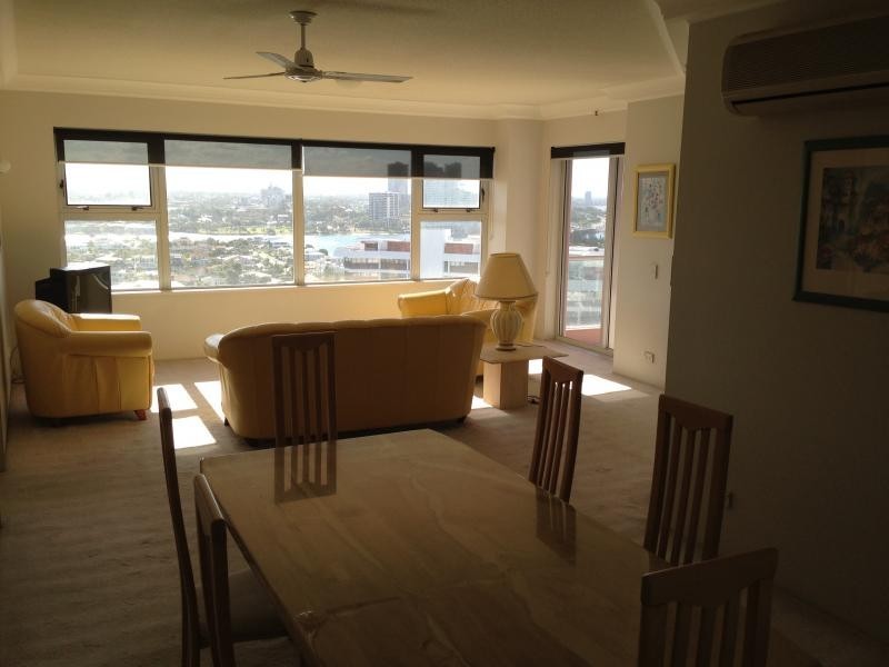 Paradise Waters QLD 4217