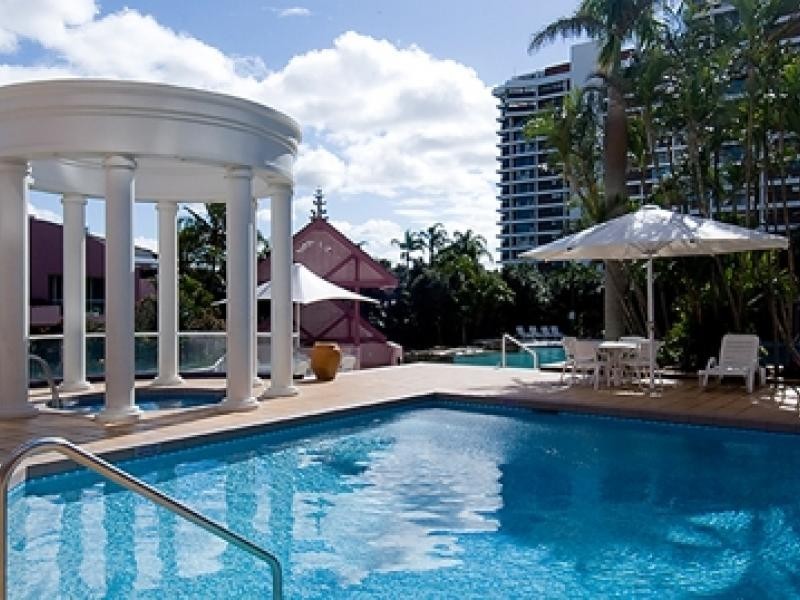 Paradise Waters QLD 4217