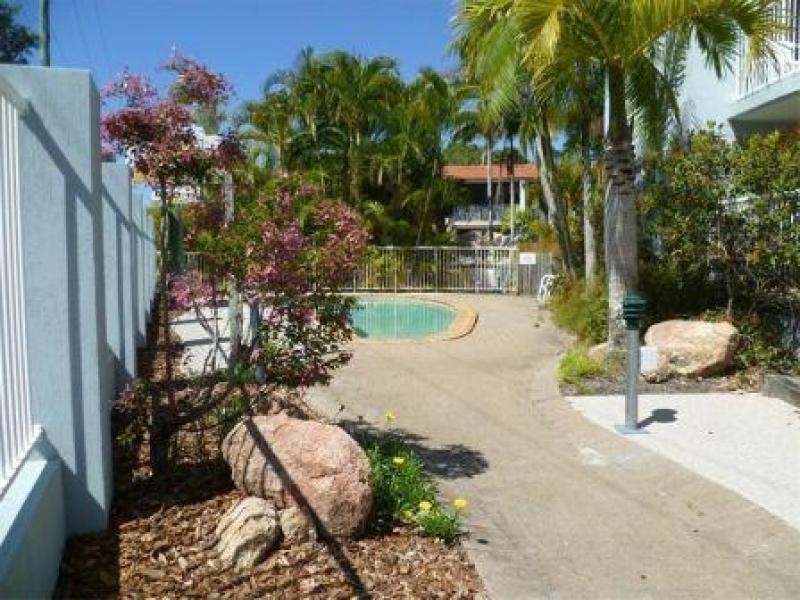 458 The Esplanade, Torquay QLD 4655